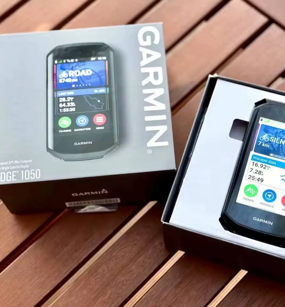صفقة ساخنة Garmin-Edge 1050 ® ,-كمبيوتر ممتاز لركوب الدراجات، - شاشة لمس ملونة - مكبر صوت مدمج - تدريب متقدم ومجموعة متقدمة