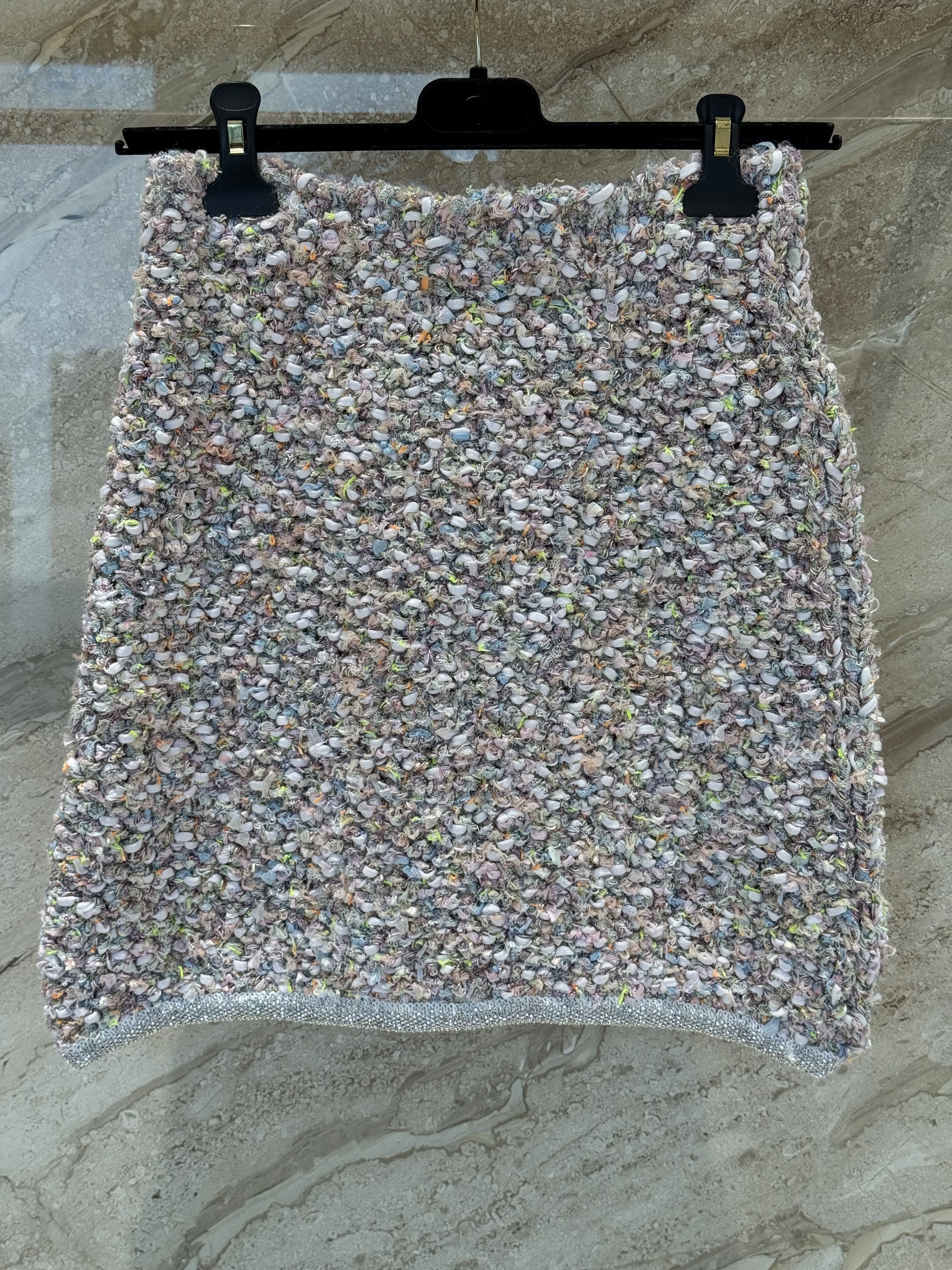 

Витая плетеная утягивающаяся юбка со стразами и элегантная короткая юбка