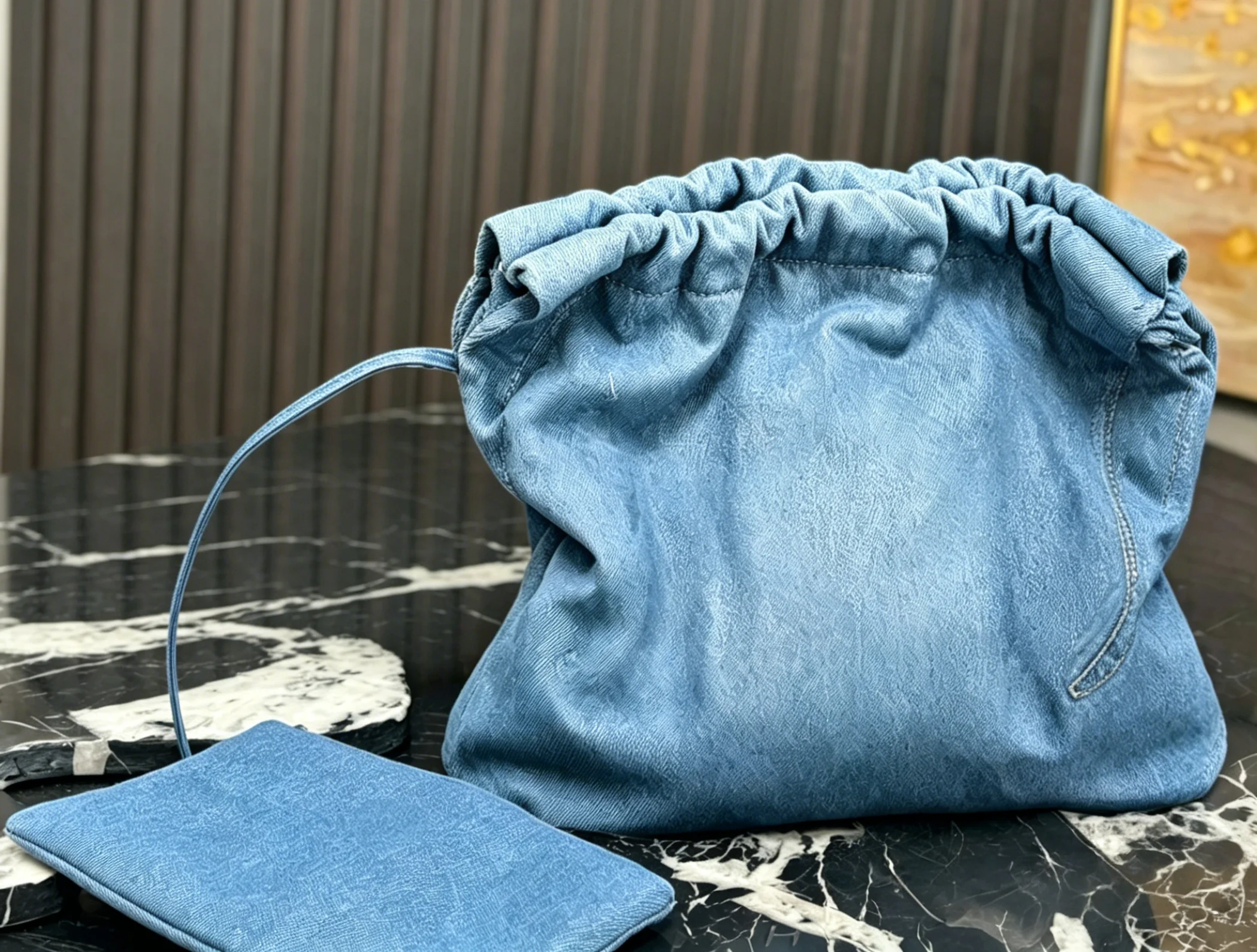 

Women's Denim Ruched Drawstring Chain Bag, Casual Soft Fabric Shoulder Tote, Summer Daily All-Match Hobo Bag Size:29*29cm