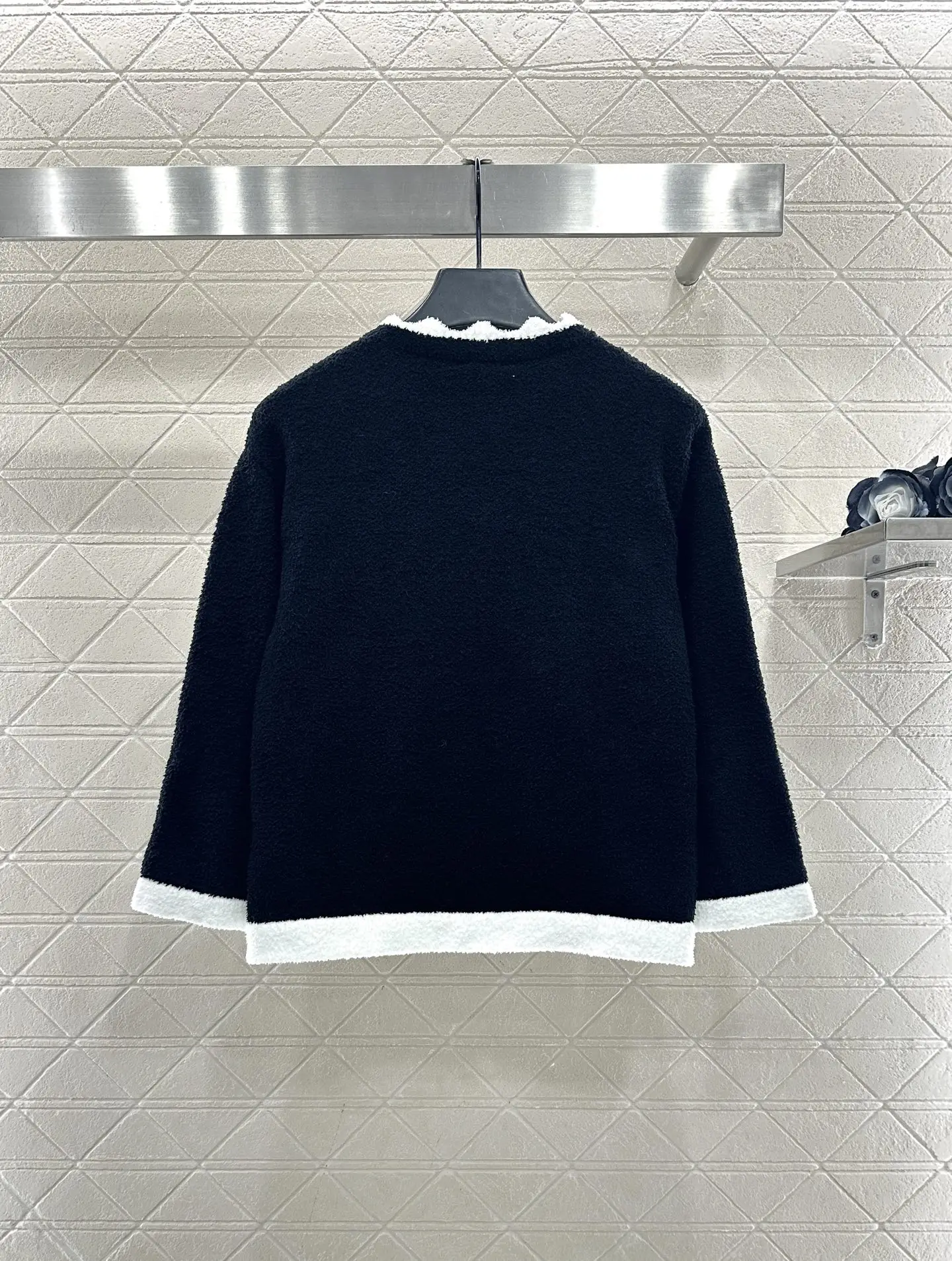 

2025 New High-end Women's Knitted Contrasting Cardigan Wide Leg Pants set 151