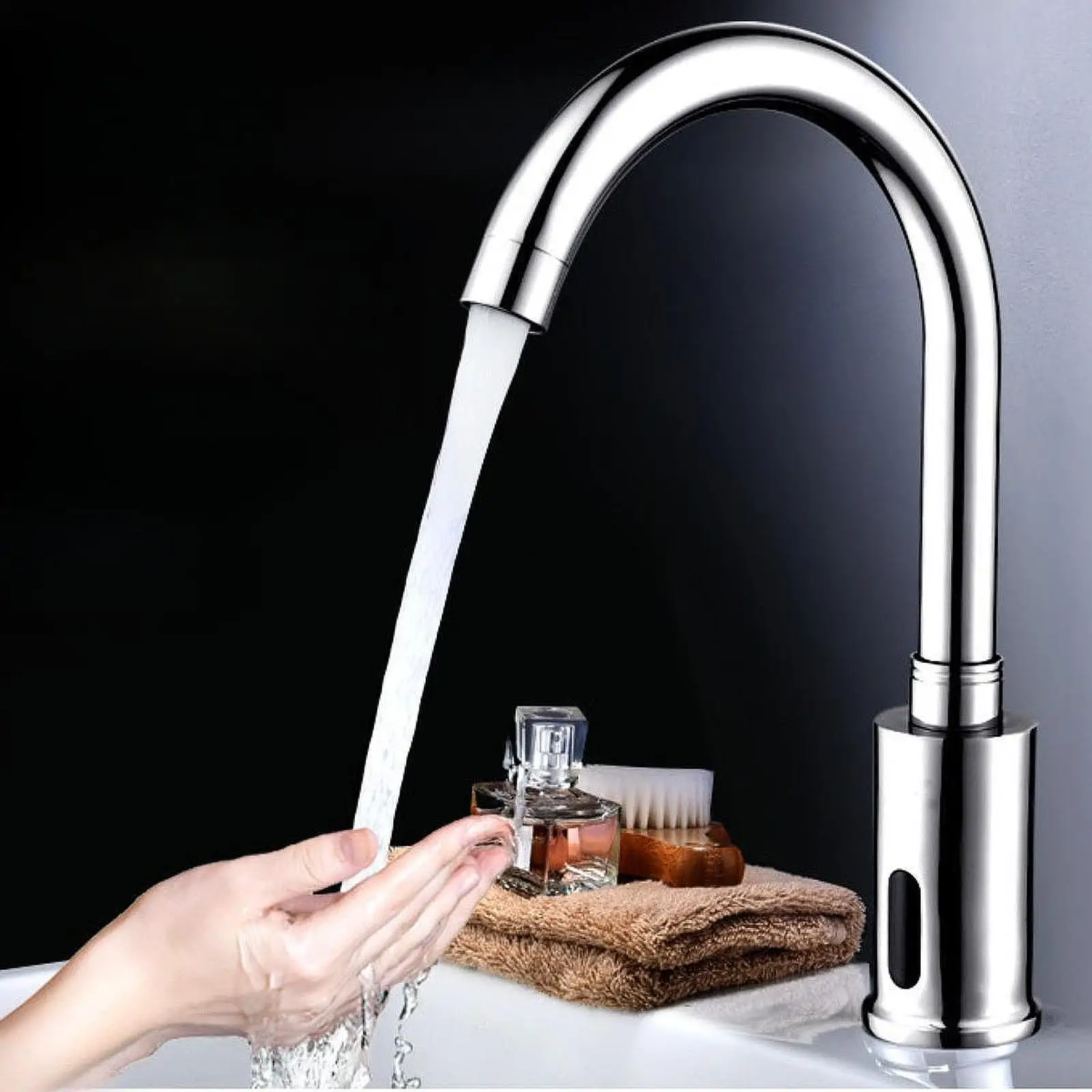 Alloy Automatic Sensor Bathroom Sink Faucet Hot and Cold Mixer Modern Water Tap for Commercial Use