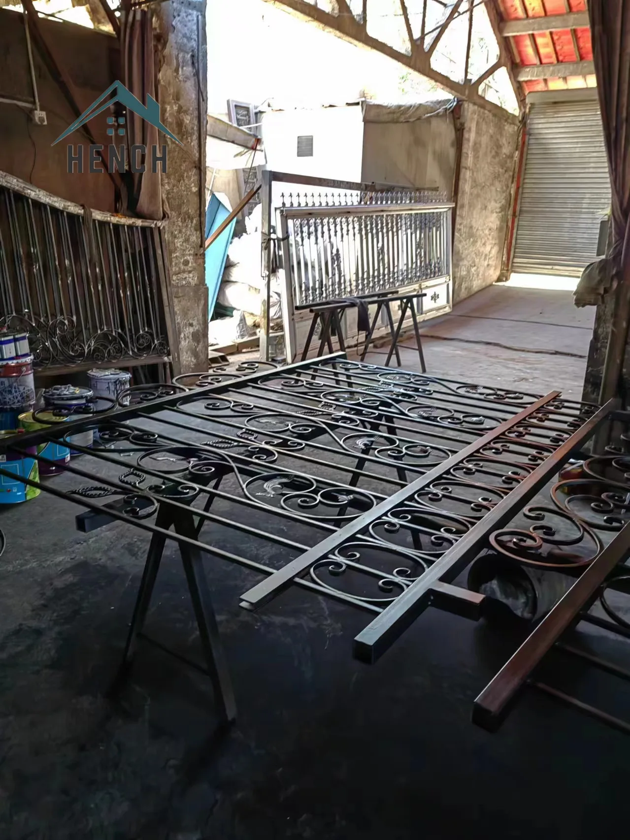 hench  garden wrought iron fence price china wholesale