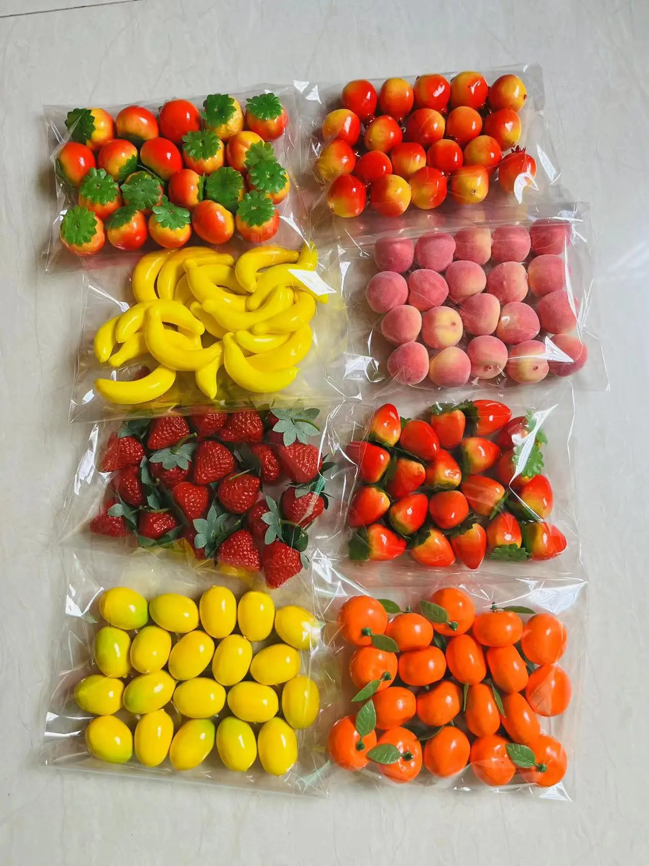10 Stück Mini Künstliche Früchte und Gemüse: Apfel, Birne, Pfirsich, Banane, Orange, Zitrone, Paprika, Chili, Kartoffel, Tomate für Heim- und Küchendekoration – Detail 3