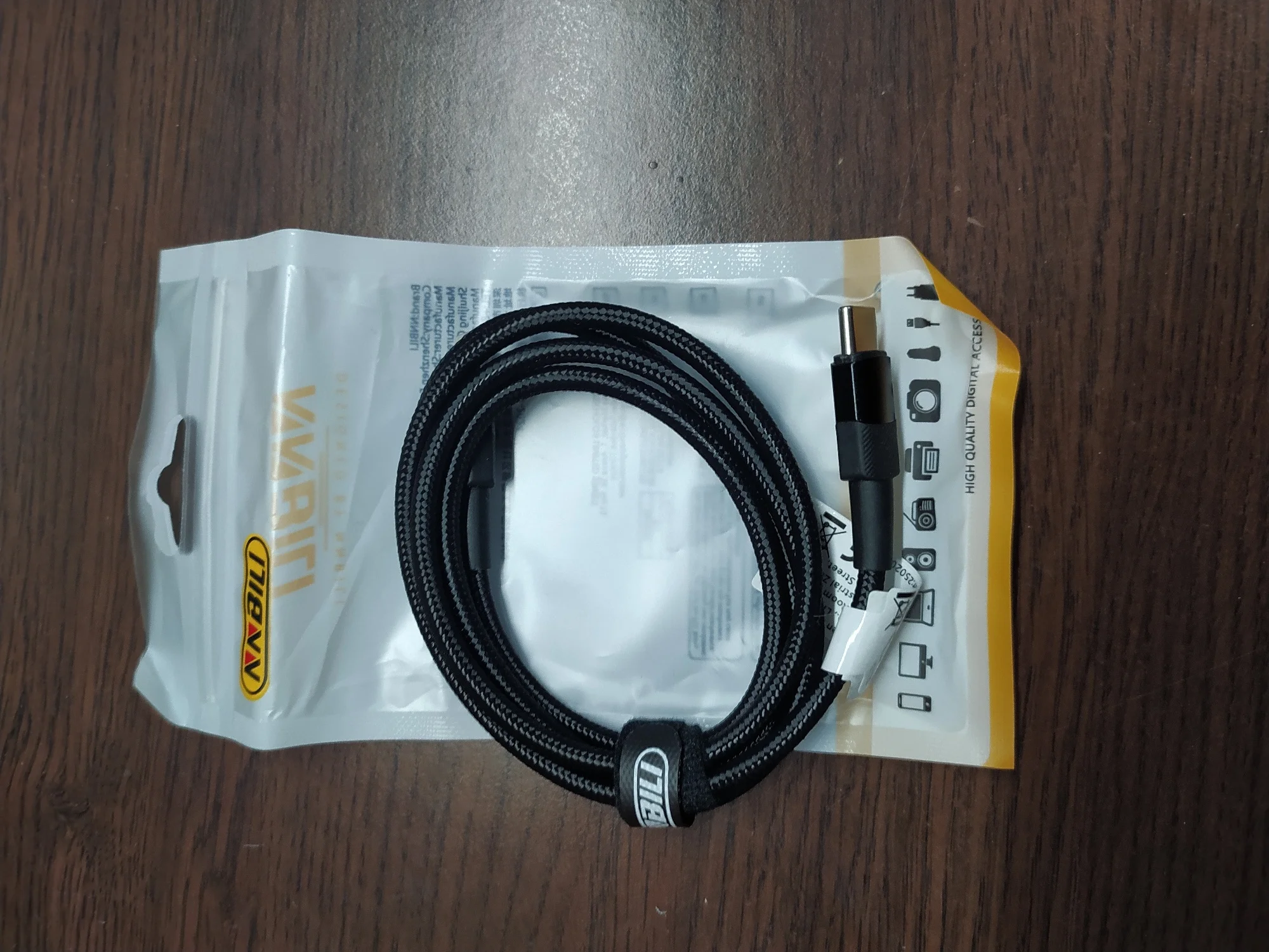 NNBILI 100W Type C to USB C Cable PD 3.0 Quick Charge 4.0 Fast Charging Type C to Type C for iPhone 15 Macbook Samsung Xiaomi photo review