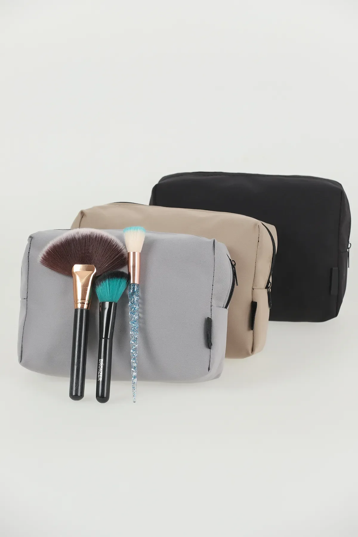 Black/mink/grey 3-piece Makeup Bag Set LENGTH: 15 cm DEPTH: 21 cm WIDTH: 9 cm