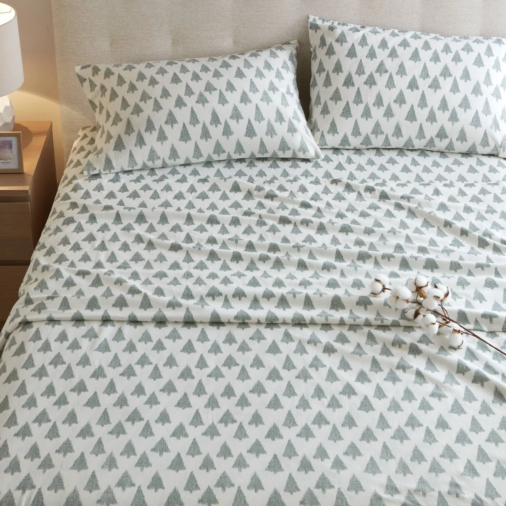 

Комплект простыней из 4 предметов Queen из 100% хлопка с фланелевым принтом, ледяное дерево (разноцветный + хлопок)