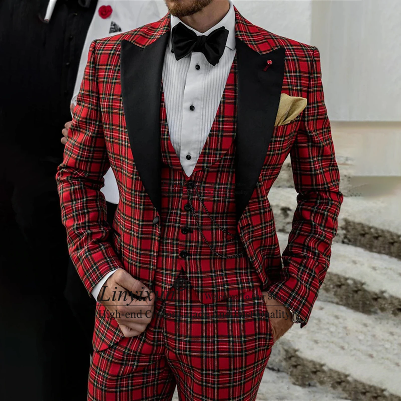 

Fashion Red Plaid Checkered Men's Wedding Suits 3 Pieces Sets Groom Wear Tuxedos Peaked Lapel Male Dinner Prom Party Blazers