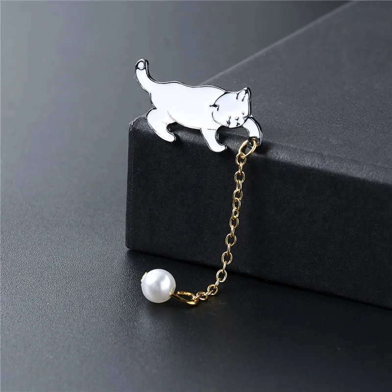 Cartone animato dolce piccolo gatto smalto Pin s spilla per le donne ragazze moda gattino distintivi in metallo zaino collare Pin spille regali