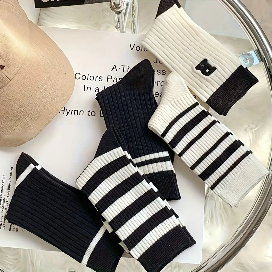 5 Pairs of Black and White Striped Socks, Skin Friendly Cotton for Comfort, Suitable for Fitness and Sports