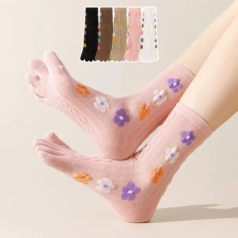 INS Harajuku Flower skarpetki z pięcioma palcami damskie cienkie bawełniane skarpetki typu Mid tube oddychające pochłaniające pot 5 palców skarpetki z rozciętymi palcami — zdjęcie 2