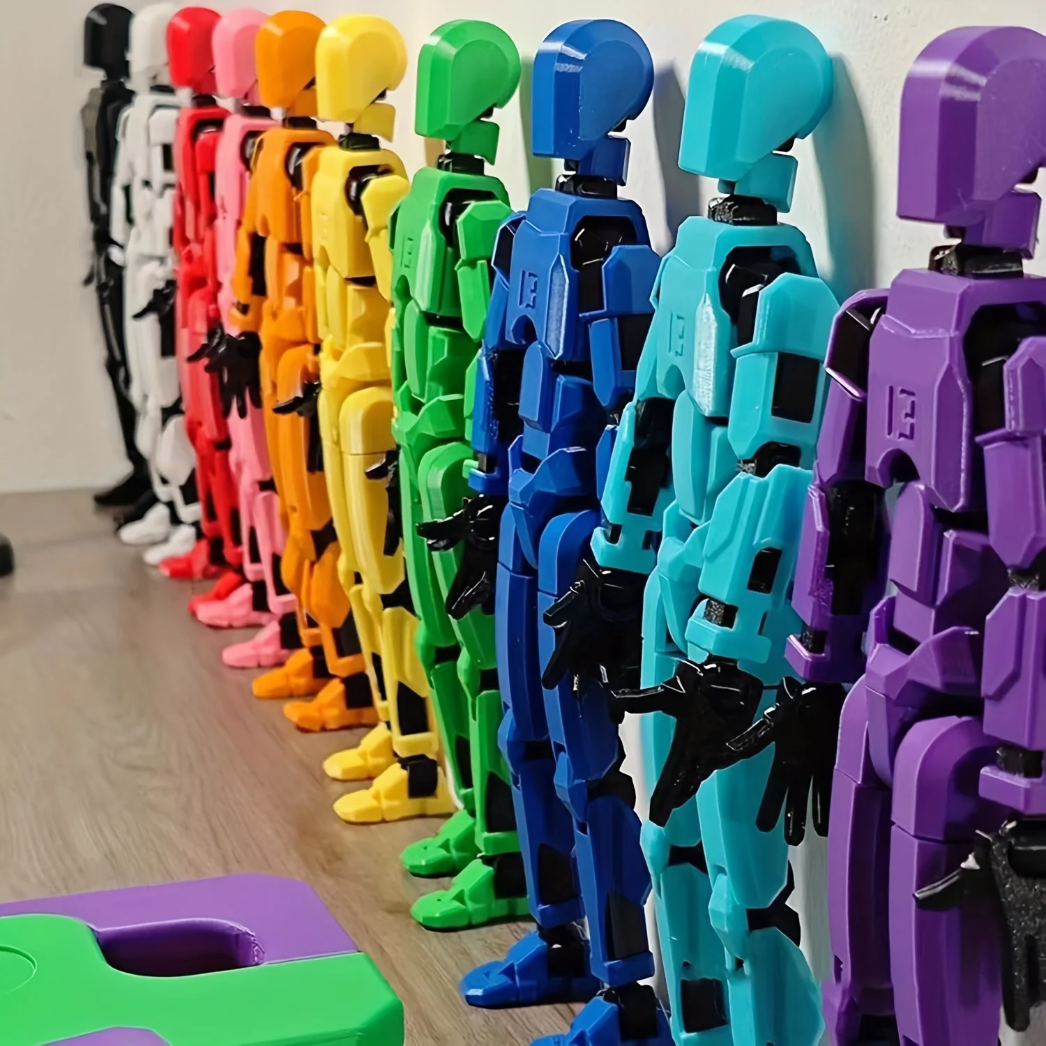 10 Random Color Models of Printable Connected Dolls The Product Offers Multiple Color Options, Including T10 Action Figure Sets, 3D Printed Toys, Lucky Models, and 10 Types of Desktop Decorations. With Multiple Adjustable Joints, It Is a Suitable Christmas and Birthday Gift for Boys and Girls (Assembly Required).