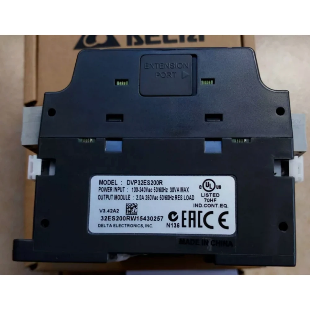 Prodotto nuovo e originale DVP32ES200R DVP32ES200T DVP40ES200R DVP40ES200T