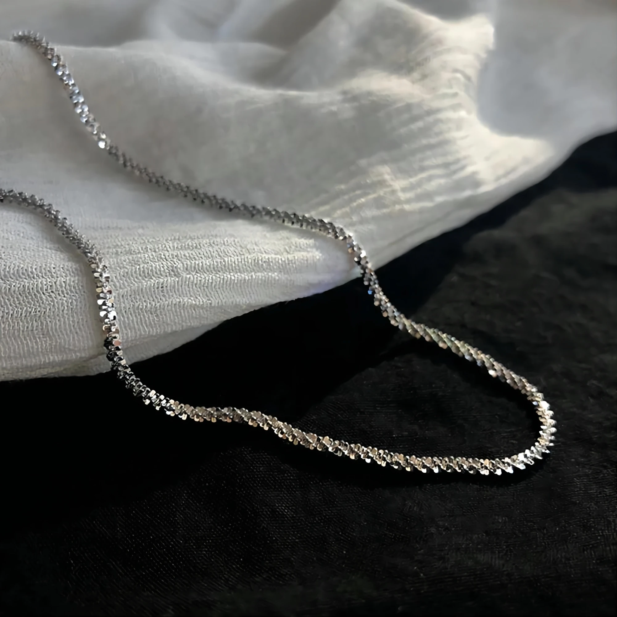 eManco New Popular Silver Colour Sparkling Clavicle Chain Choker Necklace For Women Fine Jewelry Wedding Party Gift