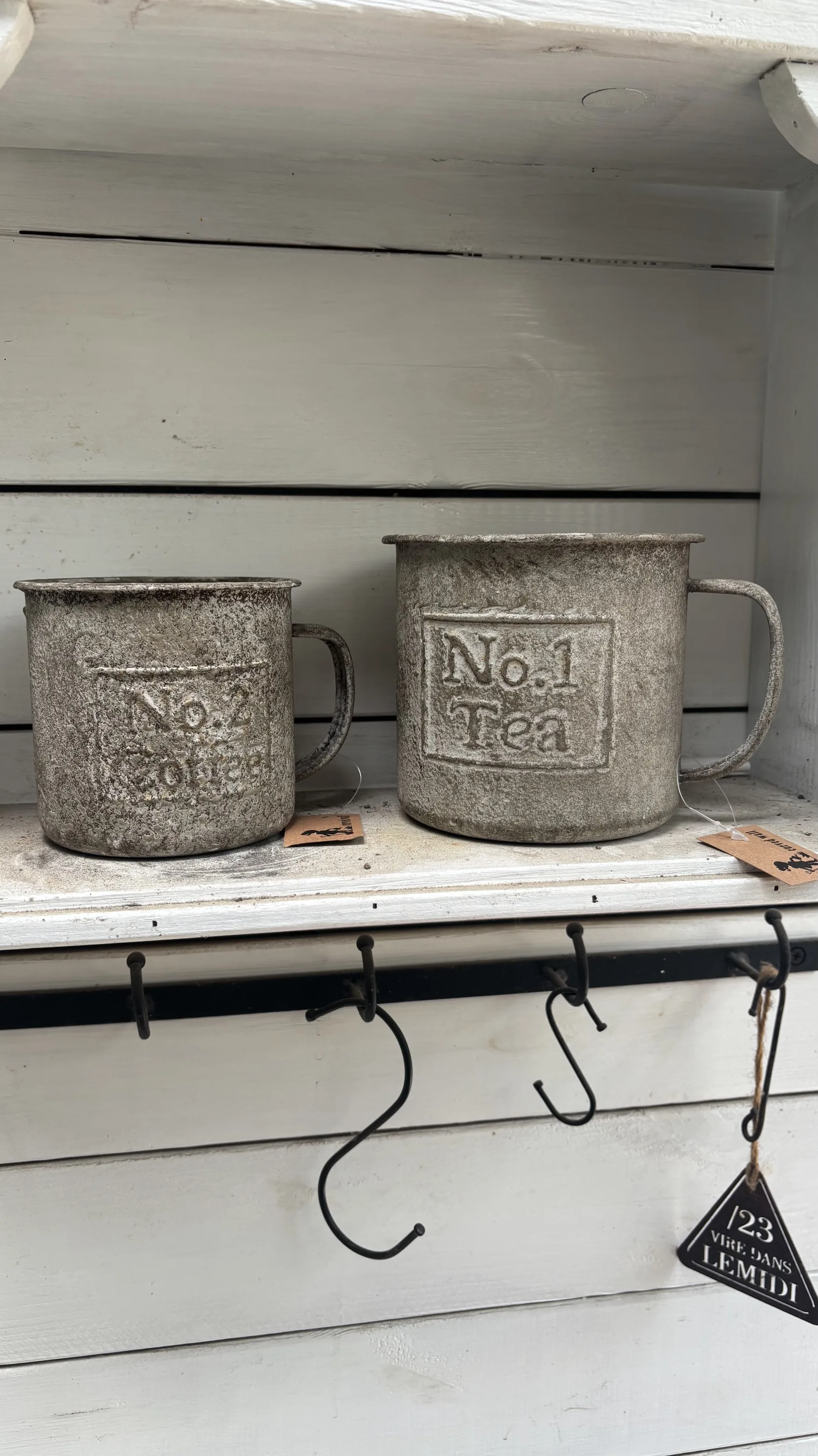 2Pcs Vintage Metal Mug Planter - đánh giá và giá Coffee Tea Green