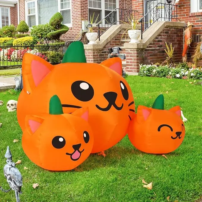 Combinazione di tre teste di gatto zucca gonfiabili di Halloween lunghe 5 piedi con decorazione gonfiabile a LED per feste in giardino in cortile
