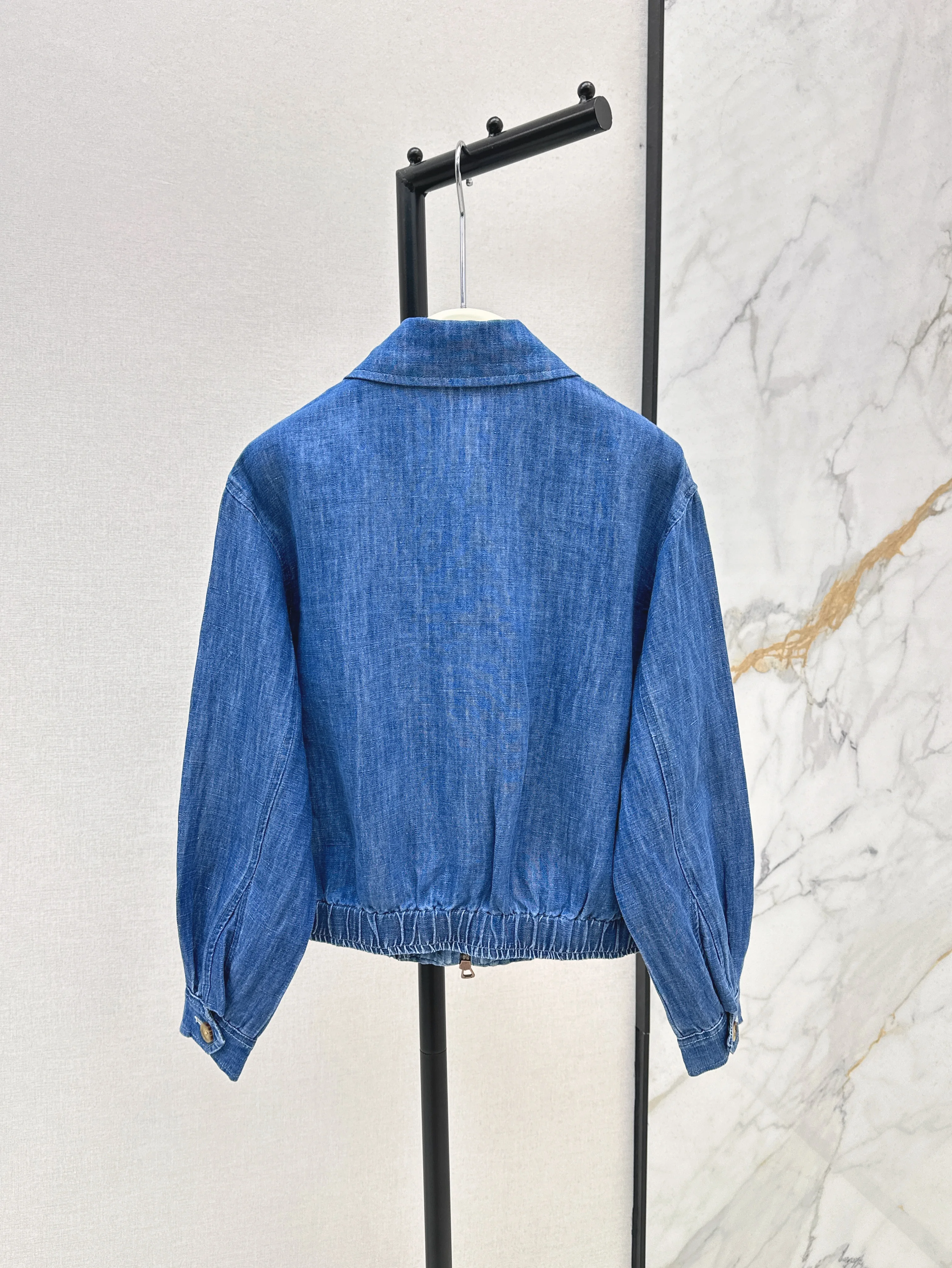 

2025 Autumn New Style Women's Embroidered Pattern Blue Jacket Coat - Simple and Fashionable