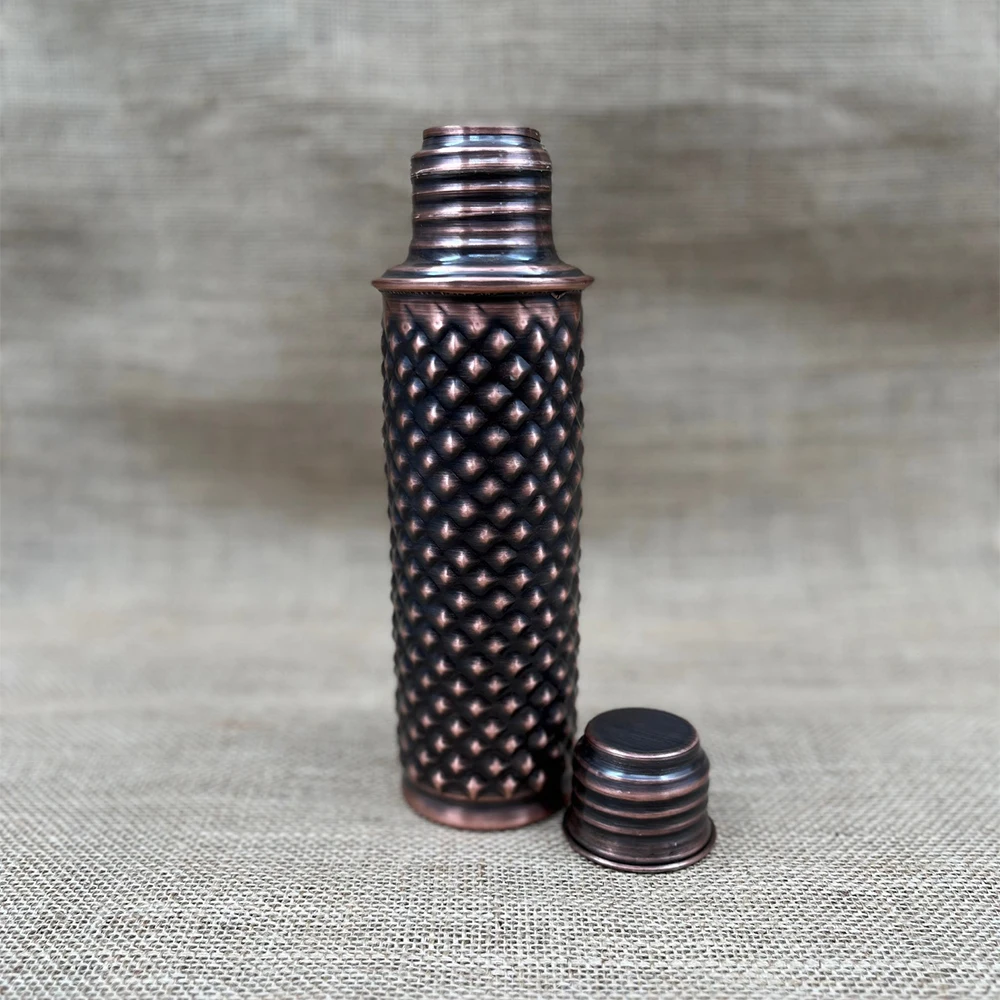 Copper Water Bottle 750 Ml %100 Copper Special Pyramid Pattern New Season - By Global Marketin