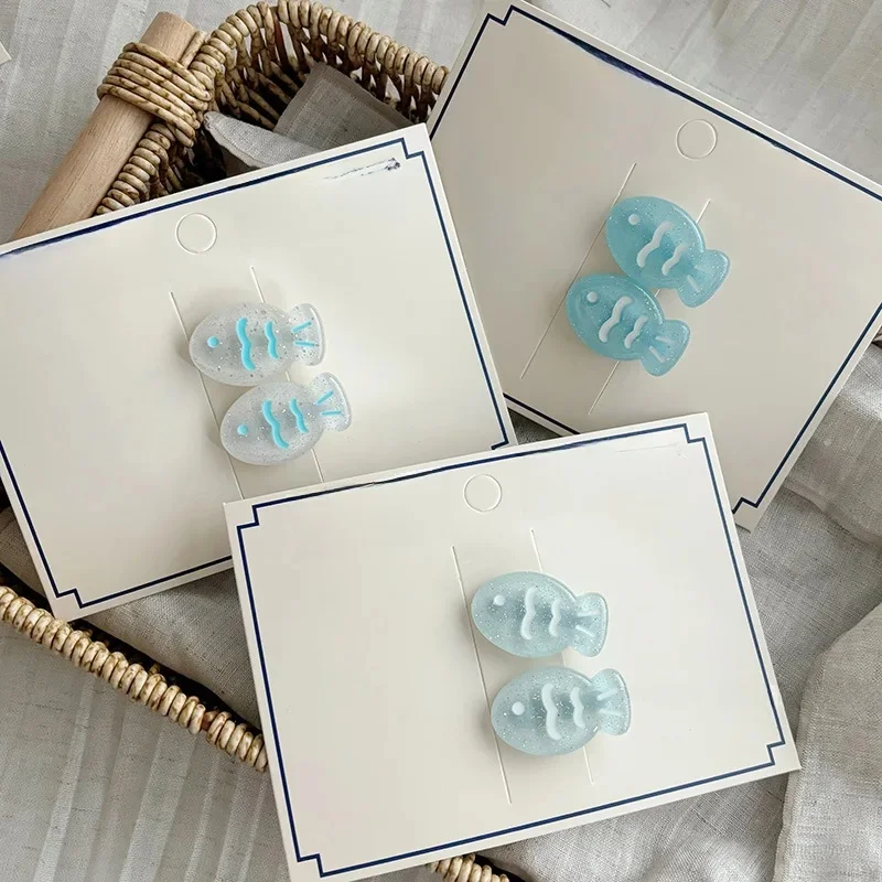 Pinces à cheveux pour petit poisson, rafraîchissantes et transparentes, bleues scintillantes, cœur pour fille, Dopamine, bord coloré, Clip latéral, nouvelle pince pour cheveux