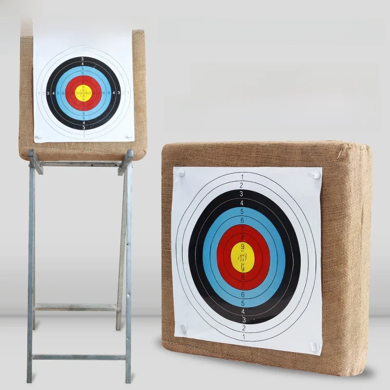 Cel łuczniczy Kwadratowy cel trawy na podwórko - 20-calowy łuk łuczniczy i strzały Blokowy cel słomkowy do łuku bloczkowego Recurve Bow Shoo — zdjęcie 2