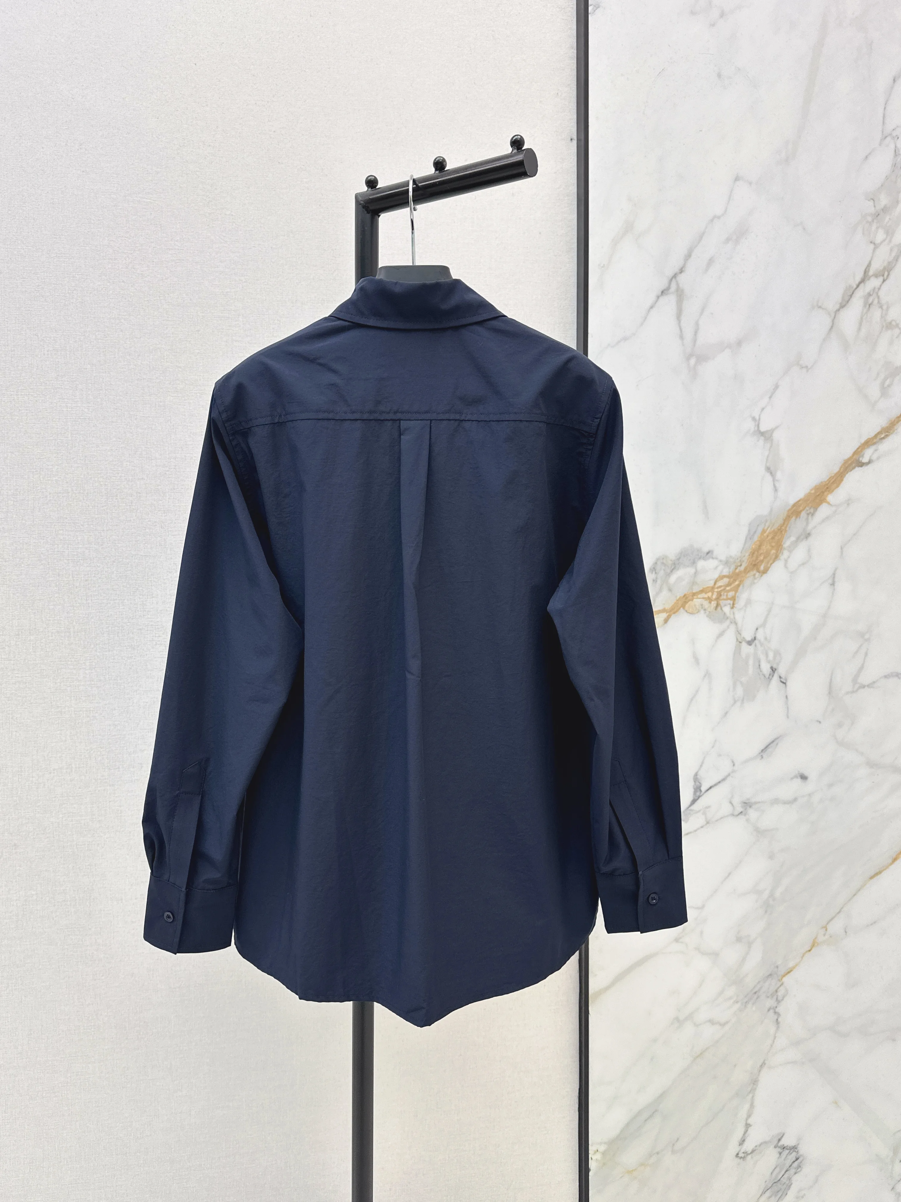 

2026 Spring New Preppy Style Pockets Free Draping Collar Casual Loose Long-Sleeve Shirt for Women