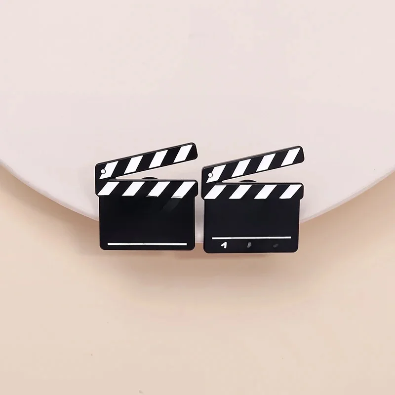 Broches en émail pour caméra d'action, lumières, vous êtes le personnage principal, claquettes, broche en métal, Badge à revers, bijoux cadeaux pour amis