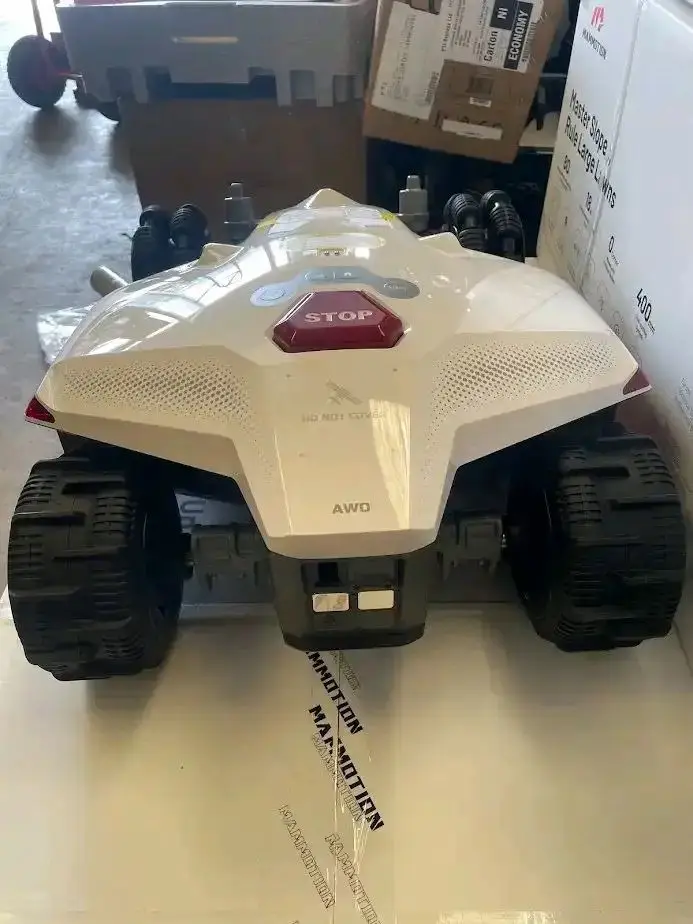 خصومات مبيعات فائقة لجزازة العشب الروبوتية الجديدة Mammotion LUBA 2 AWD 5000X مع المرآب اشتر 2 واحصل على 1 مجانًا