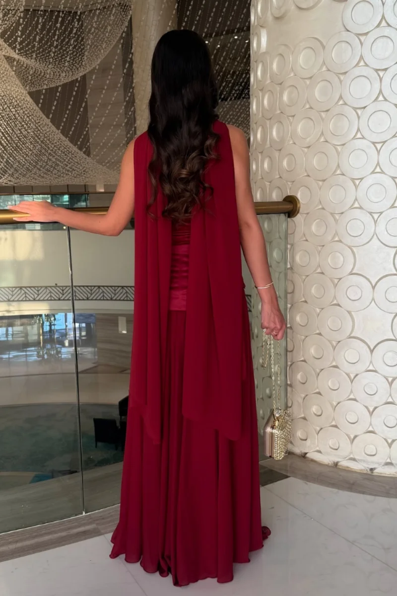Abiti da ballo in raso rosso con vita Annie Abiti da sera in chiffon con perline fatte a mano Scialle a forma di A Elegante signora فسات Гmavera