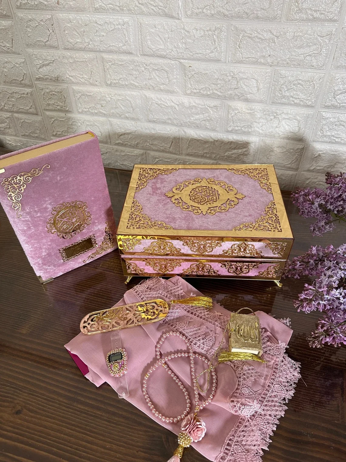 Personalized Velvet Quran + Luxury Box | Islamic Wedding Gift Set | Quran Favors & Prayer Gift Set | Islamic Decor