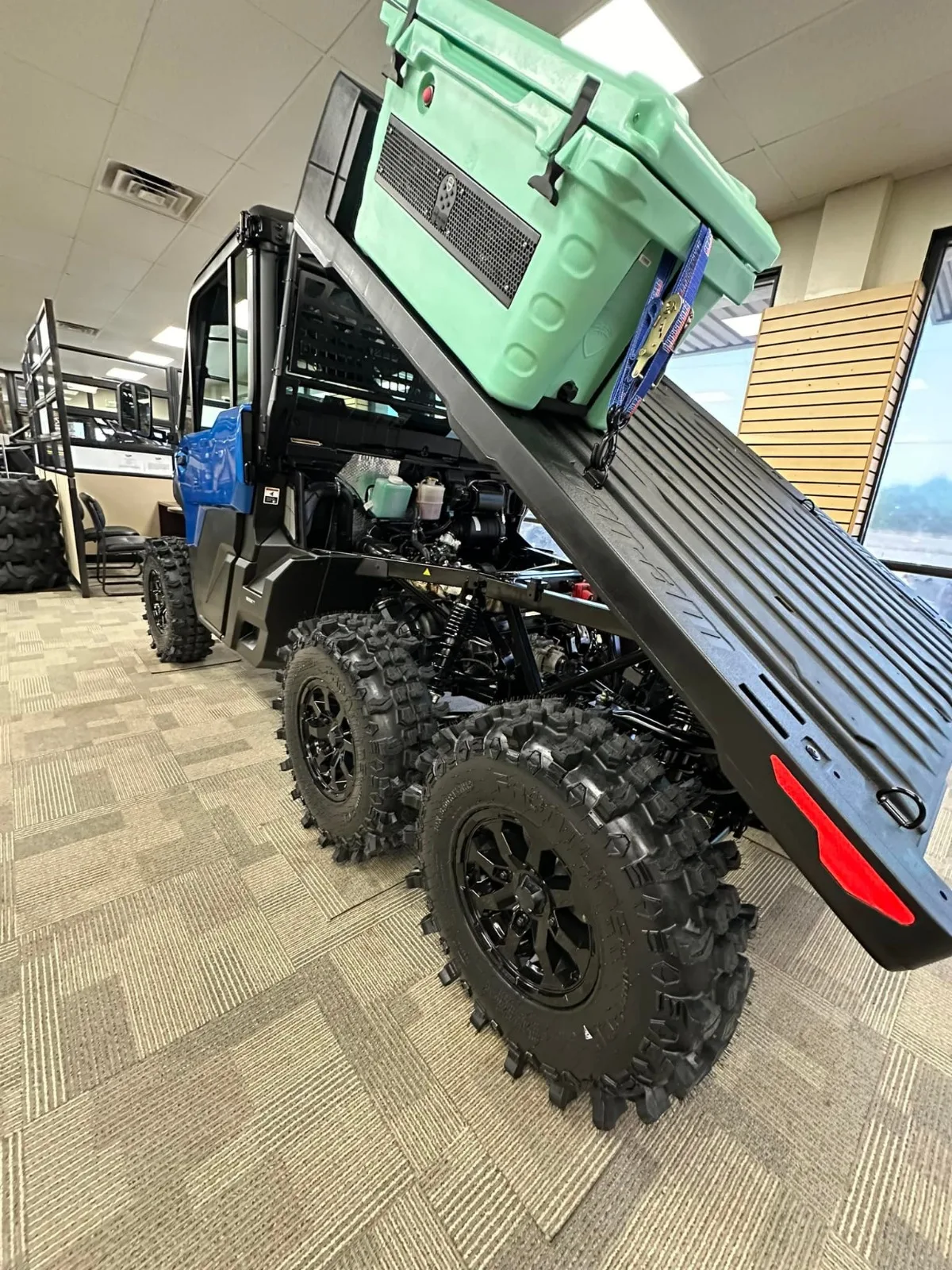 (SUPER DISCOUNT SALES)2022 Can-Am Defender 6x6 DPS XT Limited