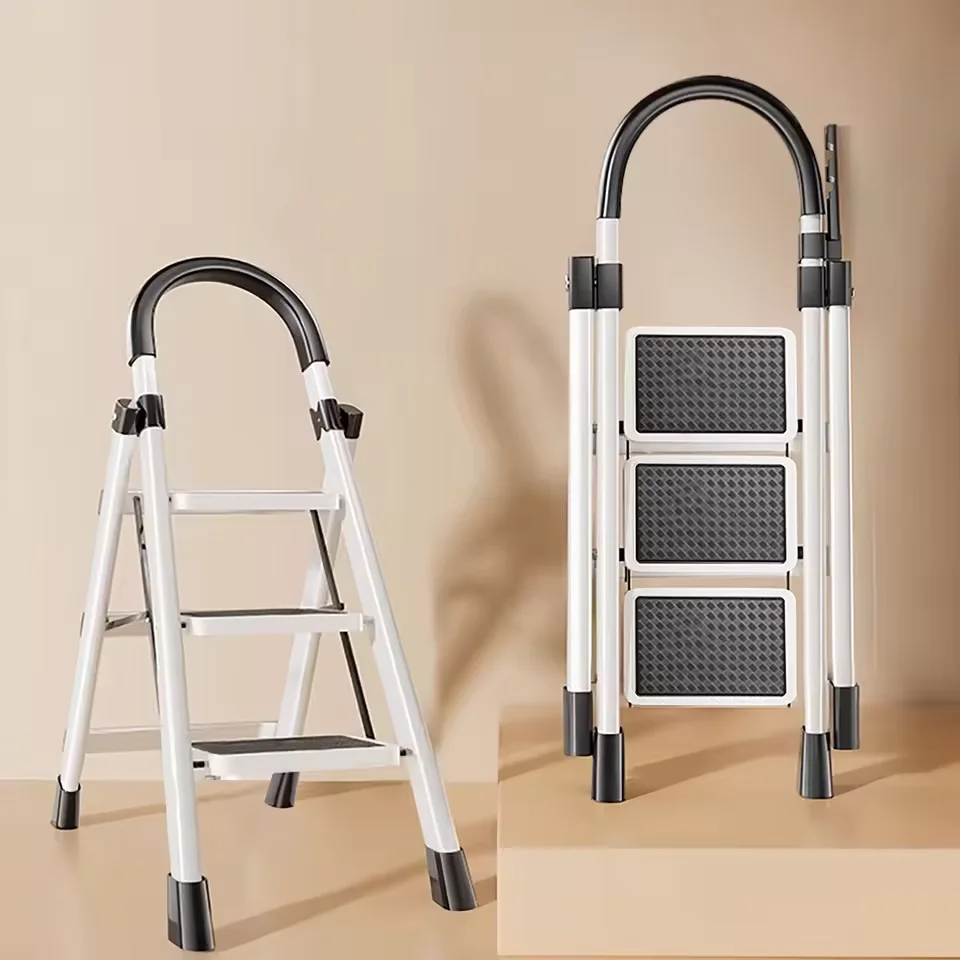 Scala pieghevole in acciaio a 3/4/5 gradini, sgabello portatile antiscivolo con struttura stabile, scala leggera per la casa, la cucina, i lavori di ristrutturazione e il giardino.