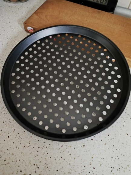 Carbon Steel Perforated Pizza Pan Non Stick Ro UndOven Tray With Holes Cooking Plate Dishes Holder Baking Tool photo review