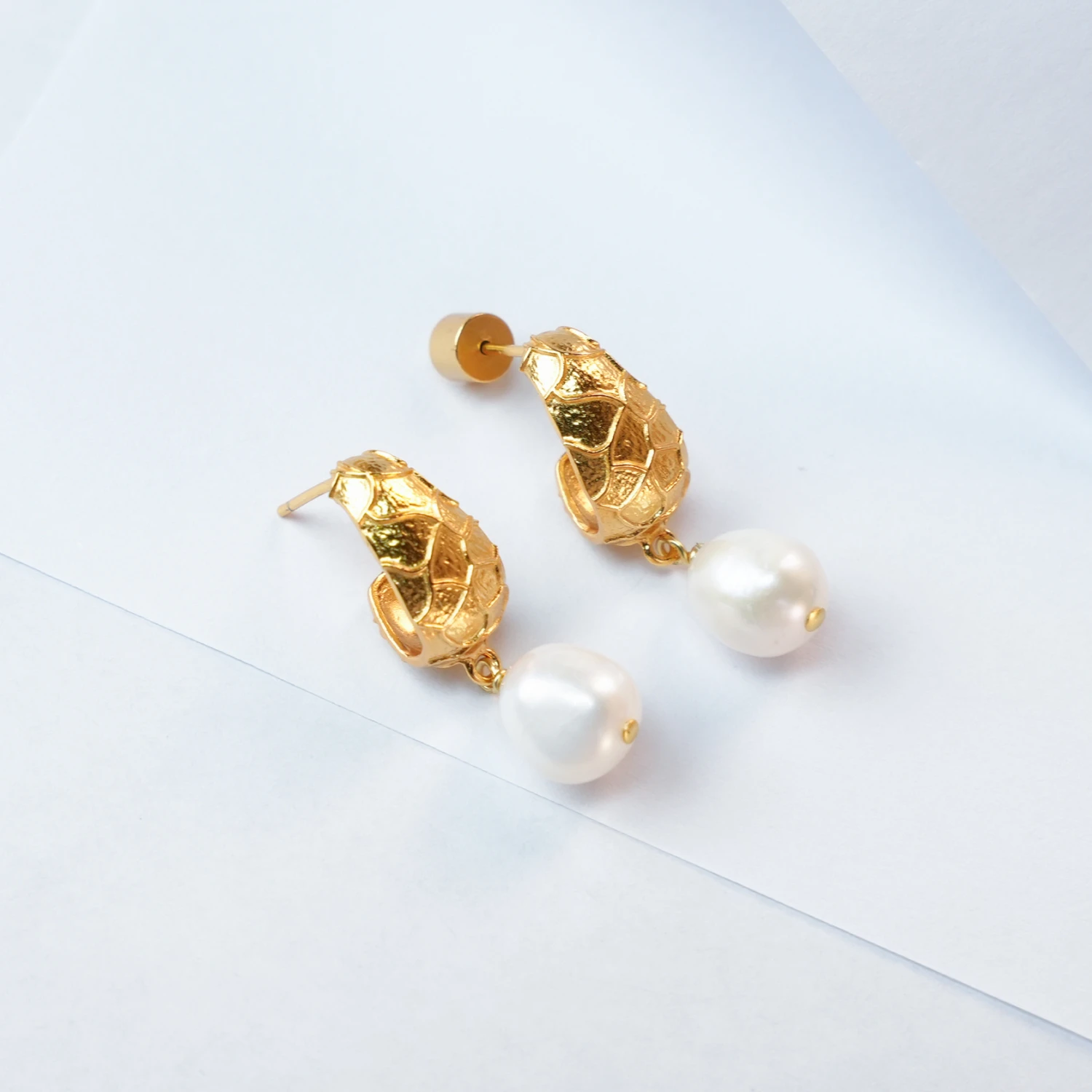 YAJUNIEL Natural Freshwater Pearl Dangle Earrings for Women 24K Real Gold Plated Textured Statement Earrings Jewelry Gift