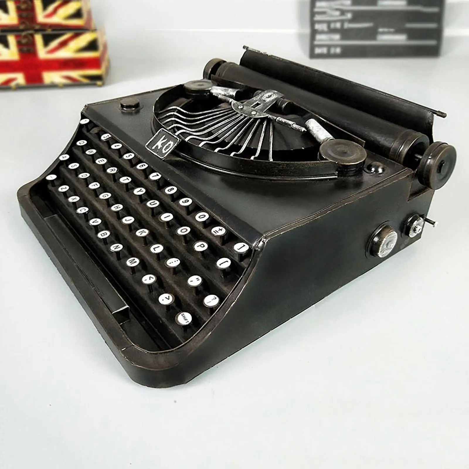 Old-Fashioned Nostalgia Manual Typewriter Model Retro Design Decor Craft Ornament Home Gift Arabic Numerals Keyboard Window Prop