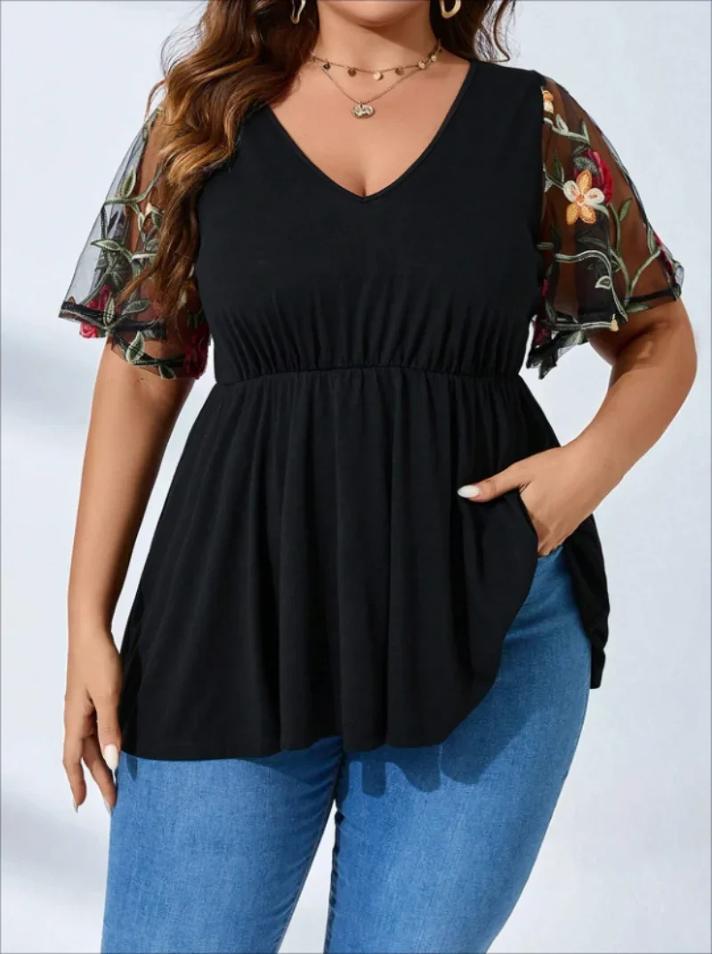 Plus Size Europa i Stany Zjednoczone Nowa damska koszulka z dekoltem w szpic z siateczki — zdjęcie 2