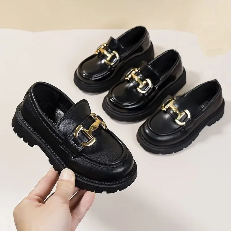 Laofers pour enfants plate-forme chaîne en cuir verni noir mode garçons filles chaussures plates quatre saisons élégantes 26-36 chaussures pour enfants