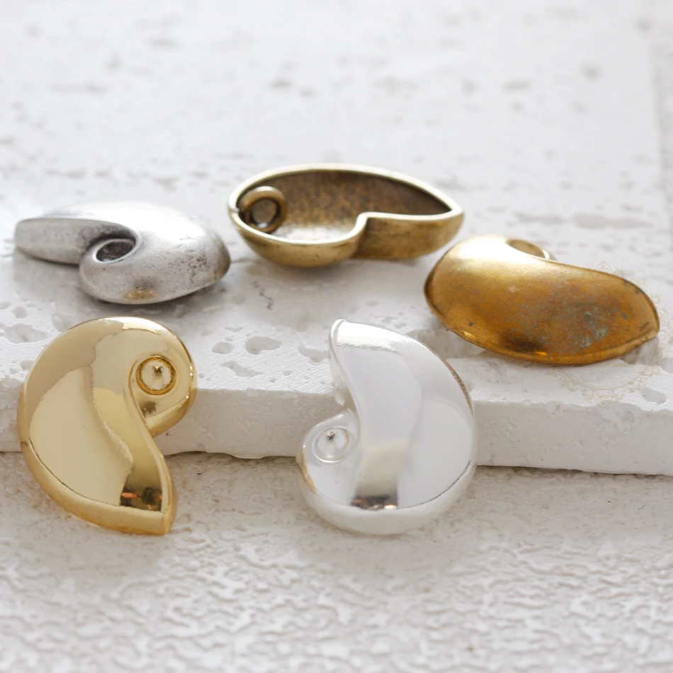 DIY Supply-One Piece Premium Plated Solid Brass Finding Single Sided Snail - 23.1x17.8mm (4909C-5)