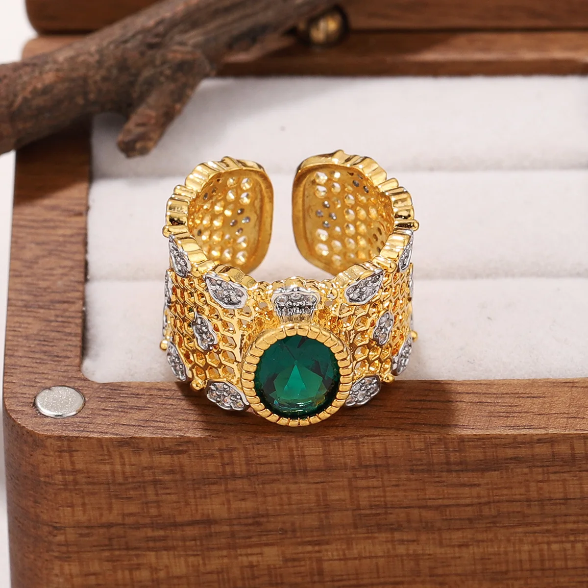 

Vintage Gold Plated Green Zircon Open Ring for Women | Intricate Hollow Out Finger Ring | Luxury Party Jewelry Gift