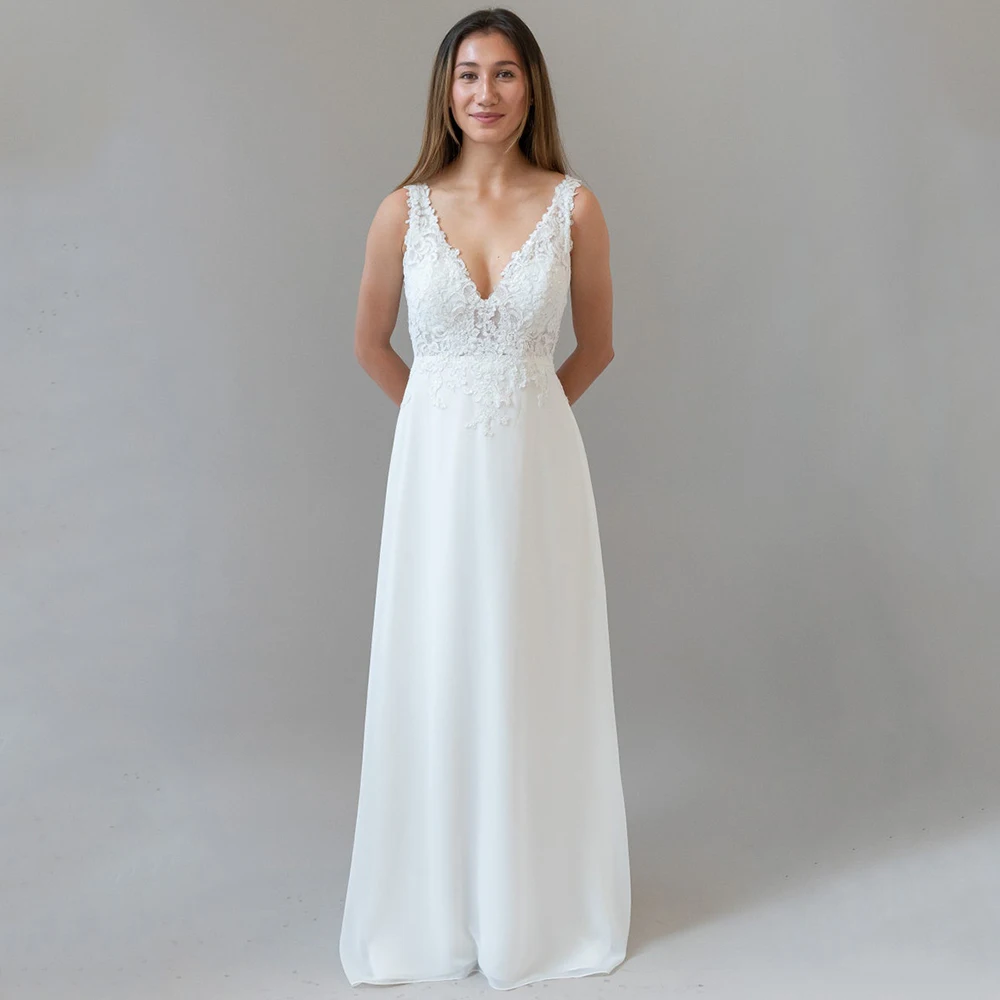 Customized Classic And Sexy Deep V-Neck Chiffon Wedding Dress Ladies Lace Sleeveless Court Train Applique Backless Bridal Gown C