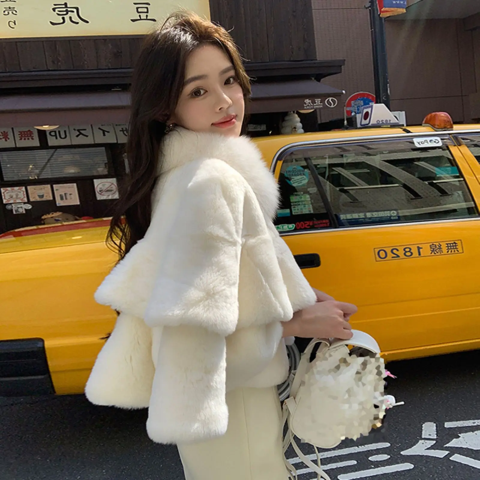 Casual Women Natural Rex Rabbit Fur Capes with Fox Fur Collar High Street Women Wholeskin Genuine Rex Rabbit Fur Ponchos Outwear