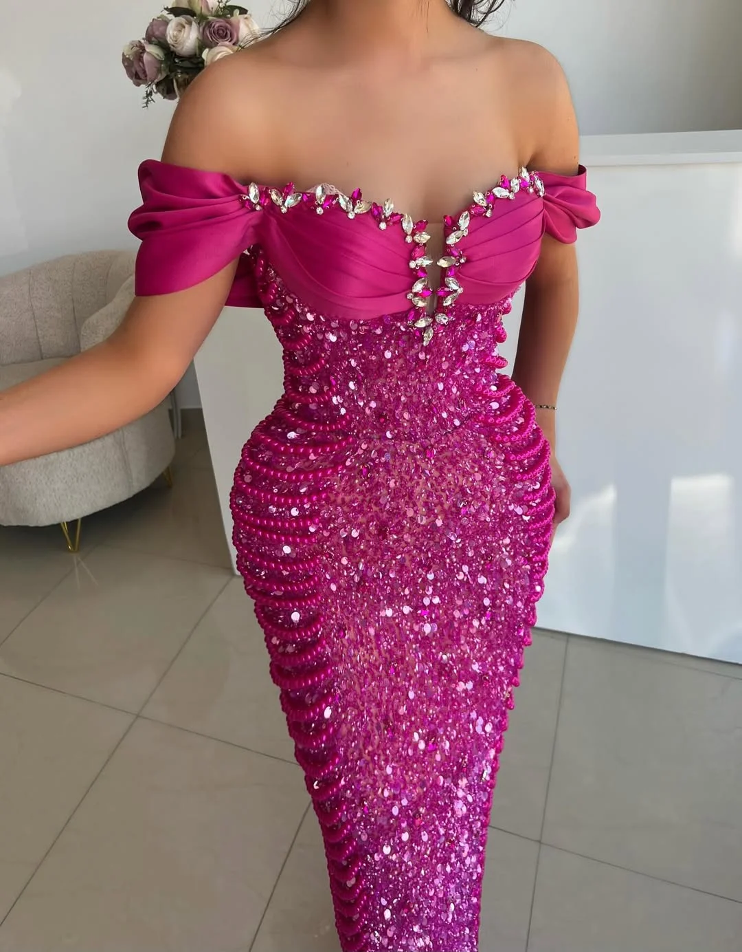 

High-Quality Summer New Style Sexy Shoulder Bared Beaded Sequin Long Dress Elegant Party Dress for Ladies in Pink