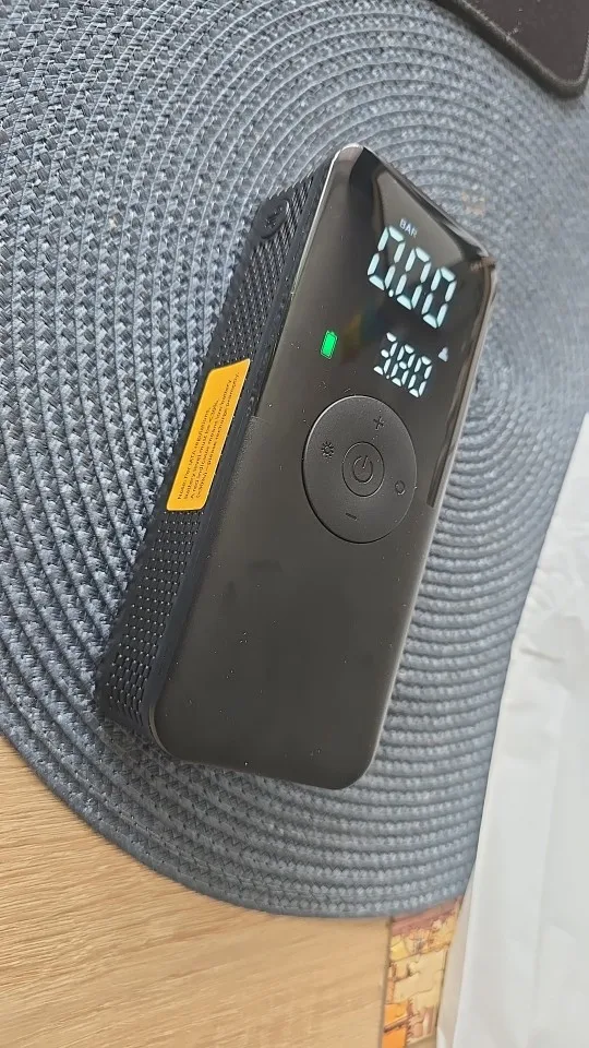 VanVolt AirGo™ Cordless Digital Tyre Inflator - Portable 150 PSI Air Pump photo review