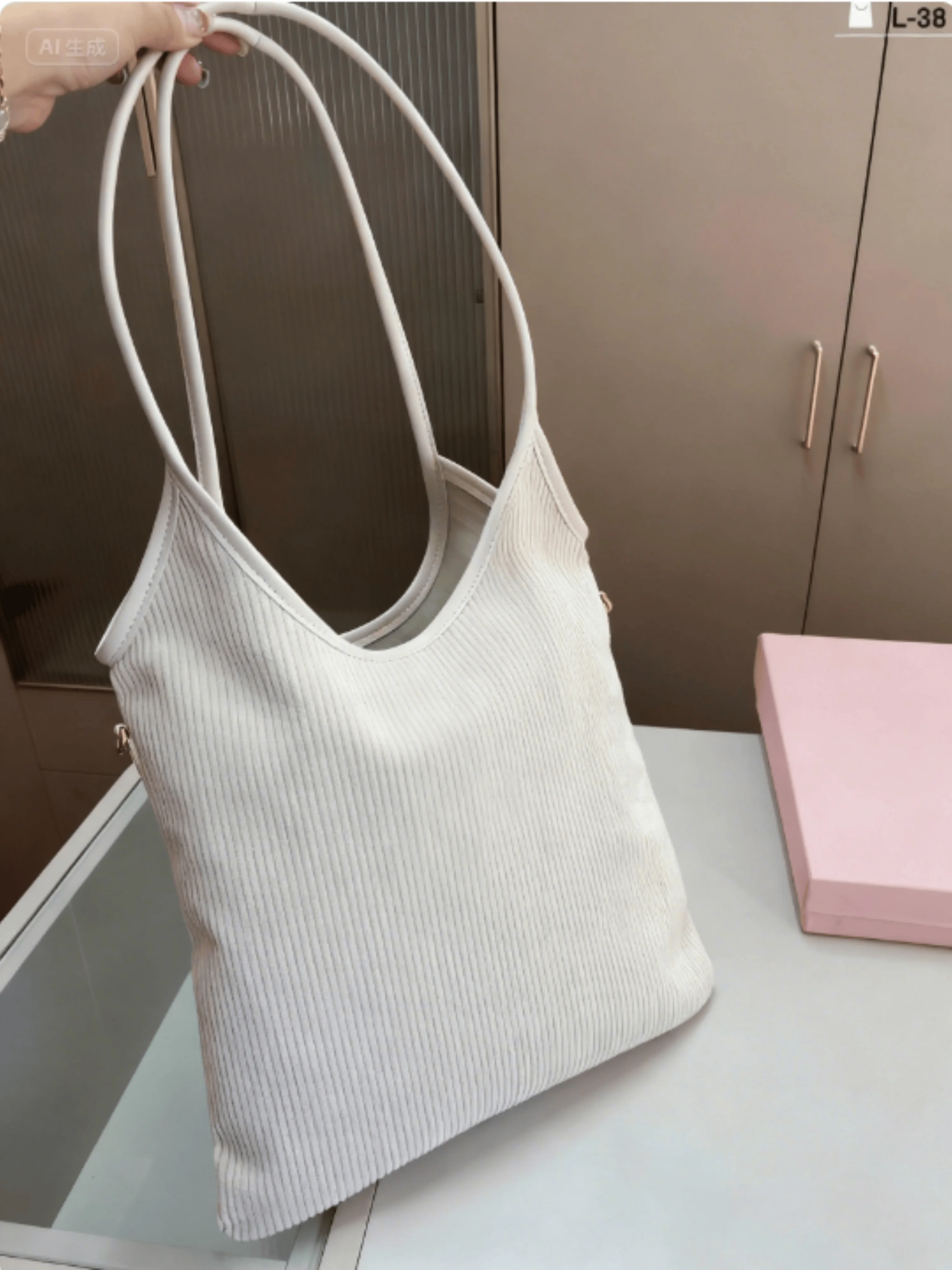 

2025 Women Tote Bag New Fashion Solid Color Simple Large Capacity Lovely All-match Women Shopping Bag 34*32cm