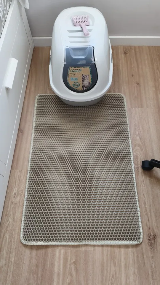 Customer review photo for Honeycomb Cat Litter Mat