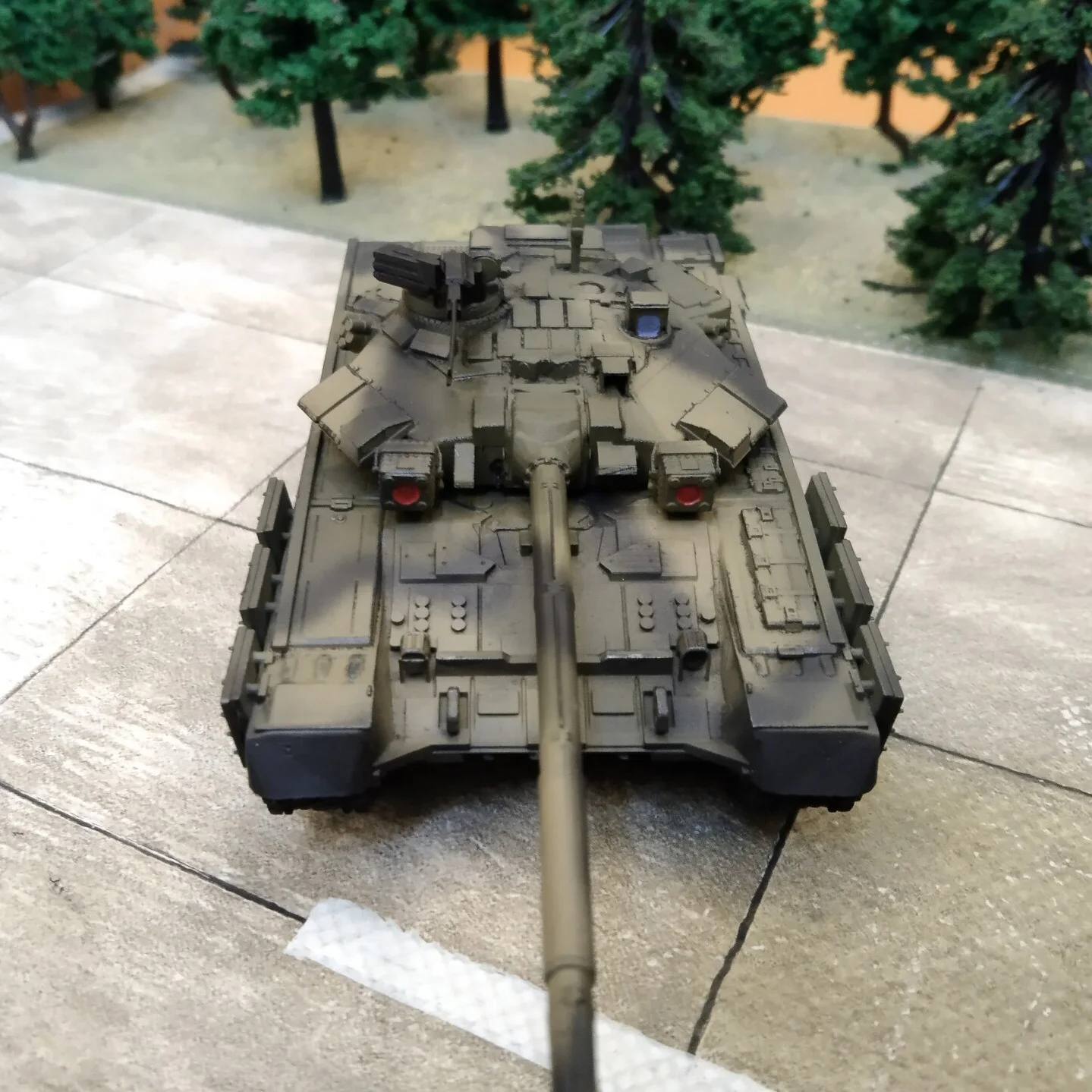 1/72 Russian T90A  , hand-painted finished model decorative ornament(Ships in 5-6 days)