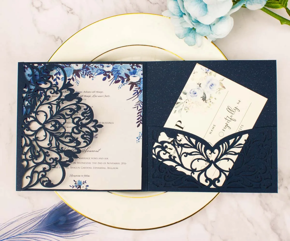 1 قطعة الأزرق الداكن ثلاثي أضعاف المغلف جيب الليزر قطع دعوة الزفاف مع بطاقة rsvp ومغلف جيب دعوة الأكمام