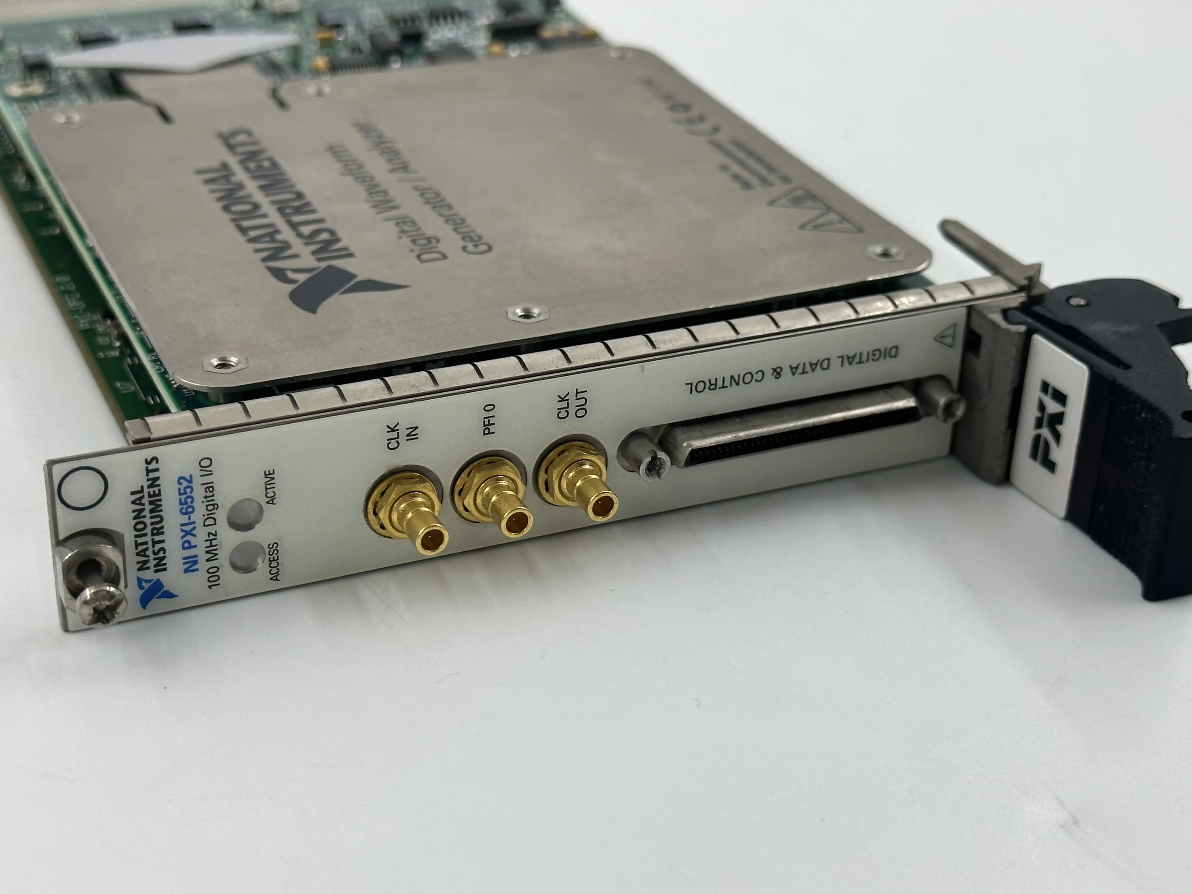 National Instruments NI PXI-5422 16-Bit Signal Generator