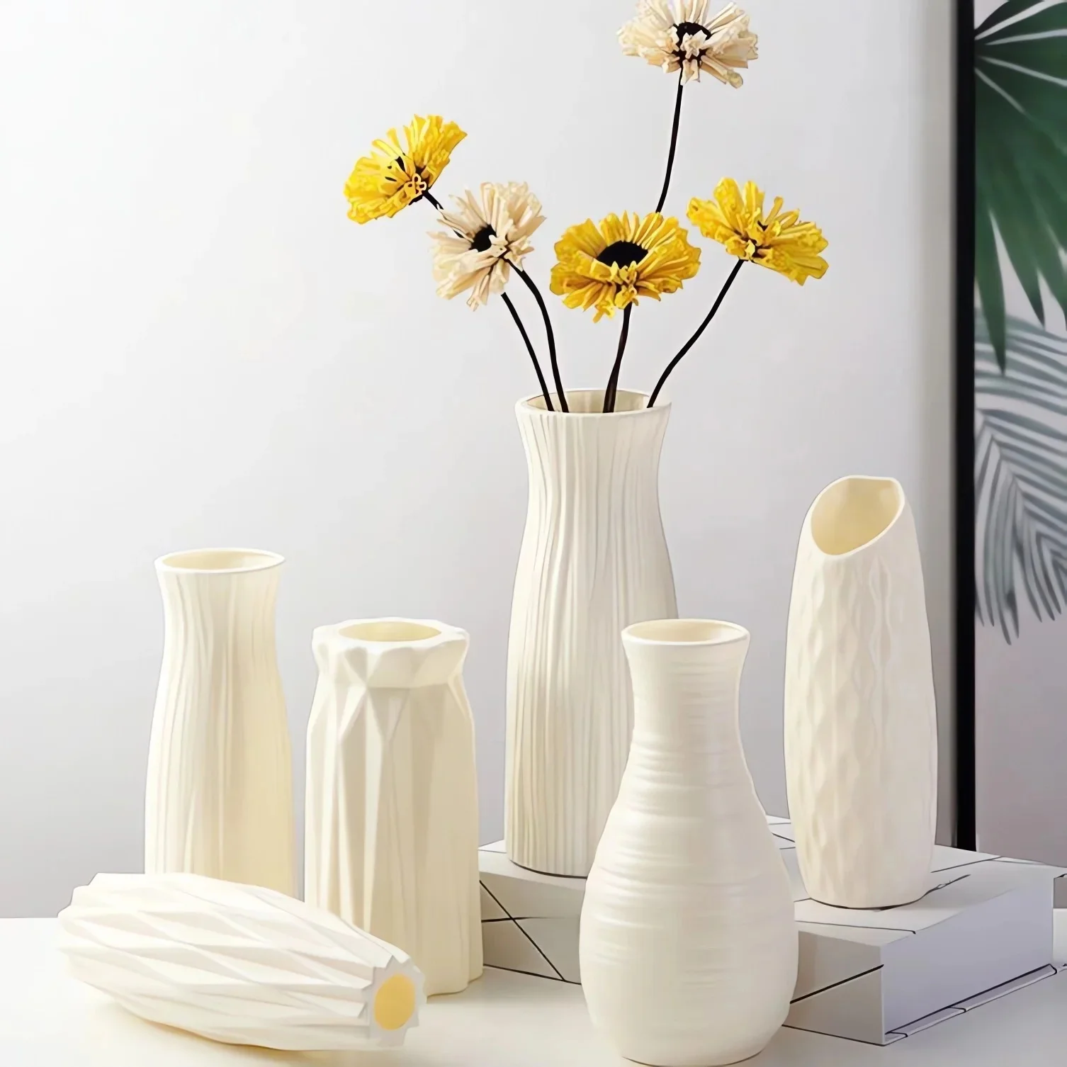 Vase en Plastique Nordique Simple, Petit Pot de Fleur Fraîche, Bouteille de Rangement pour Fleurs, Salon, Décorations Modernes pour la Maison, Ornements
