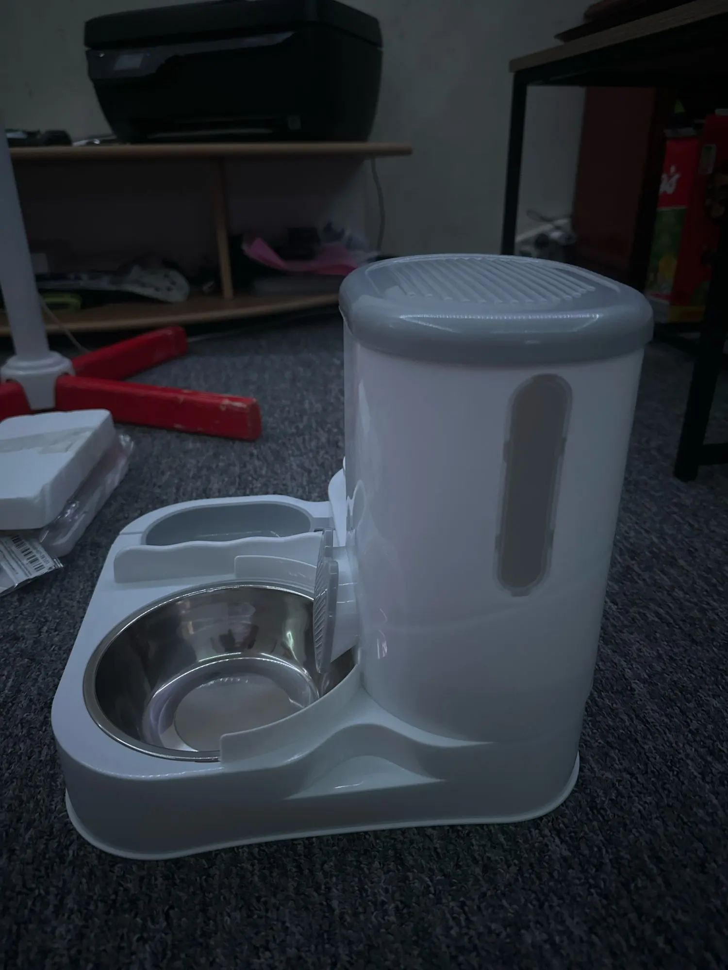 Customer review photo for Dual-Bowl Automatic Cat Feeder for Two Pets