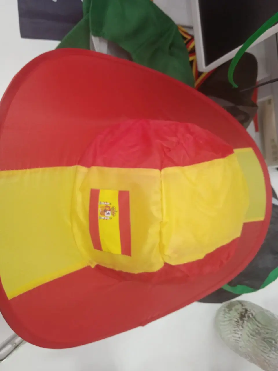 Directly Delivery 100% Polyester Folded Spain Caps Free Size Spain Flag Hats