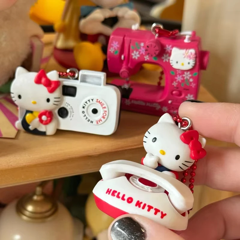 سانريو 4 قطعة ماكينة خياطة Kawaii مرحبا كيتي قلادة فتاة يابانية كاميرا نموذج قلادة حلية اكسسوارات هدية مجموعة